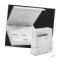 Box des Wimpernlift-Kits, der Kleber wird präsentiert
